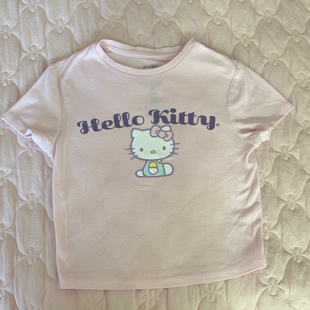Hello Kitty Light Pink Short Sleeve Tee